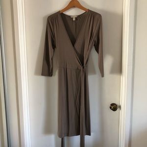 NWOT Banana Republic Wrap Dress OLIVE XS